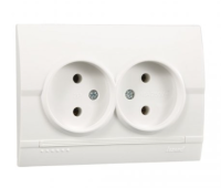 РОЗЕТКА ДВОЙНАЯ DERIY Б/З БЕЛЫЙ КЕРАМИКА