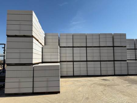 Автоклавный Газоблок D-600 100*300*600